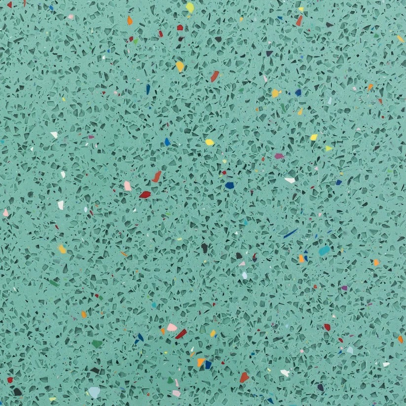 0200-02 Medium green wenig Flecken - bunt