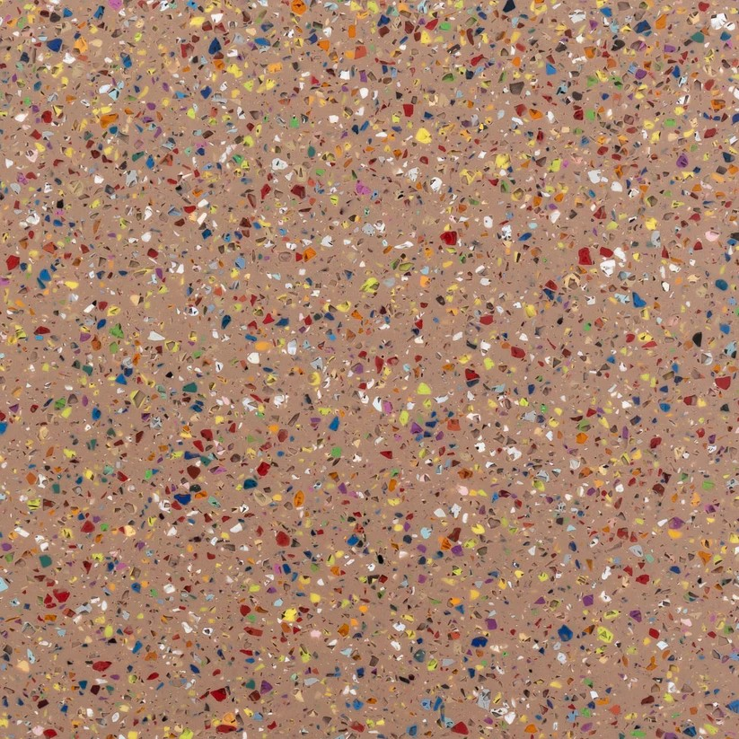 0220-08 Medium brown viele Flecken - bunt